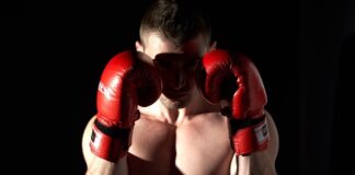 Czym się różnią rękawice bokserskie do kickboxingu?