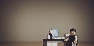 Jakie klocki metaliczne czy organiczne?