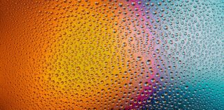 Czy trzeba myć pierś przed karmieniem?