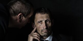 Co ma kupić chrzestny na chrzciny?