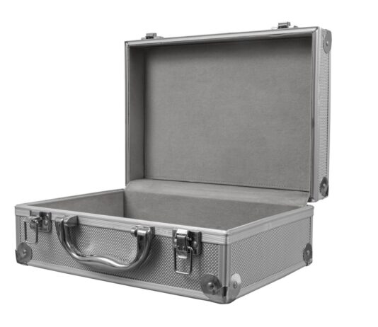 Właściwości i zastosowanie skrzynek metalowych